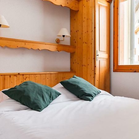 Travelski Home Select - Residence Les Chalets Du Galibier Valloire Bagian luar foto