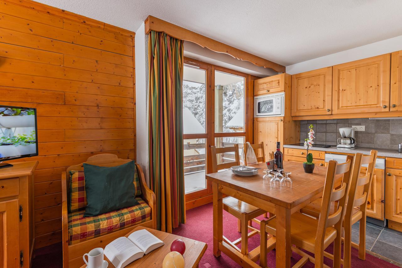 Travelski Home Select - Residence Les Chalets Du Galibier Valloire Bagian luar foto